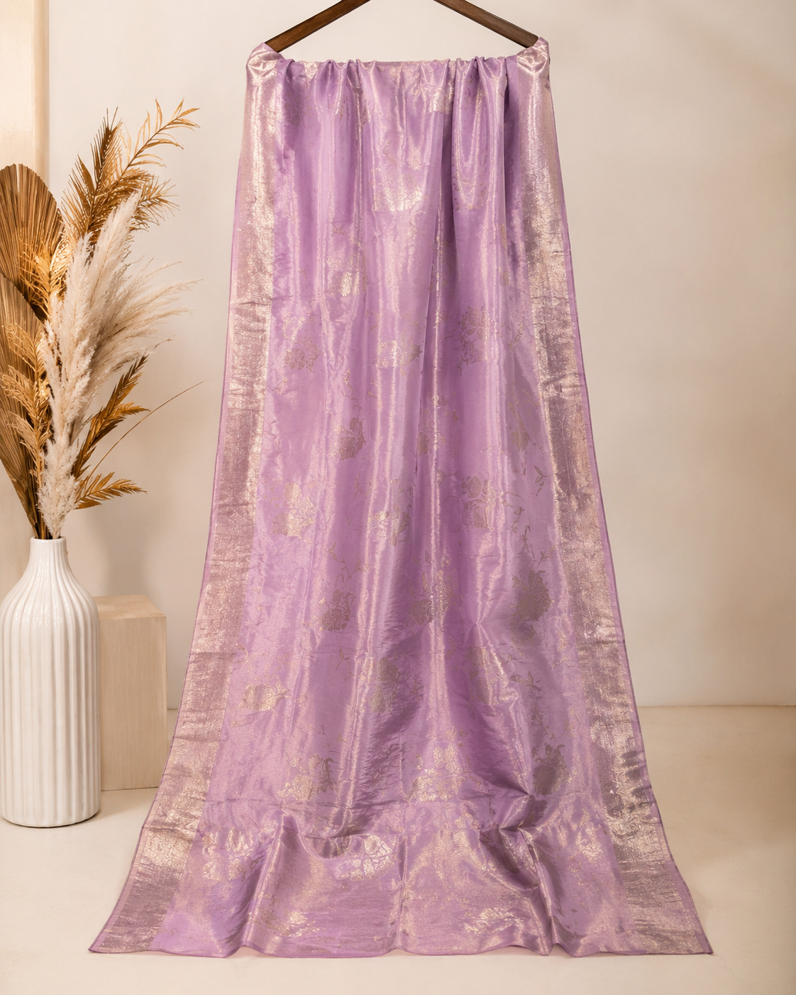 Ashvastra Ruhani Lavender Dupatta - Detail & Fabric Shot