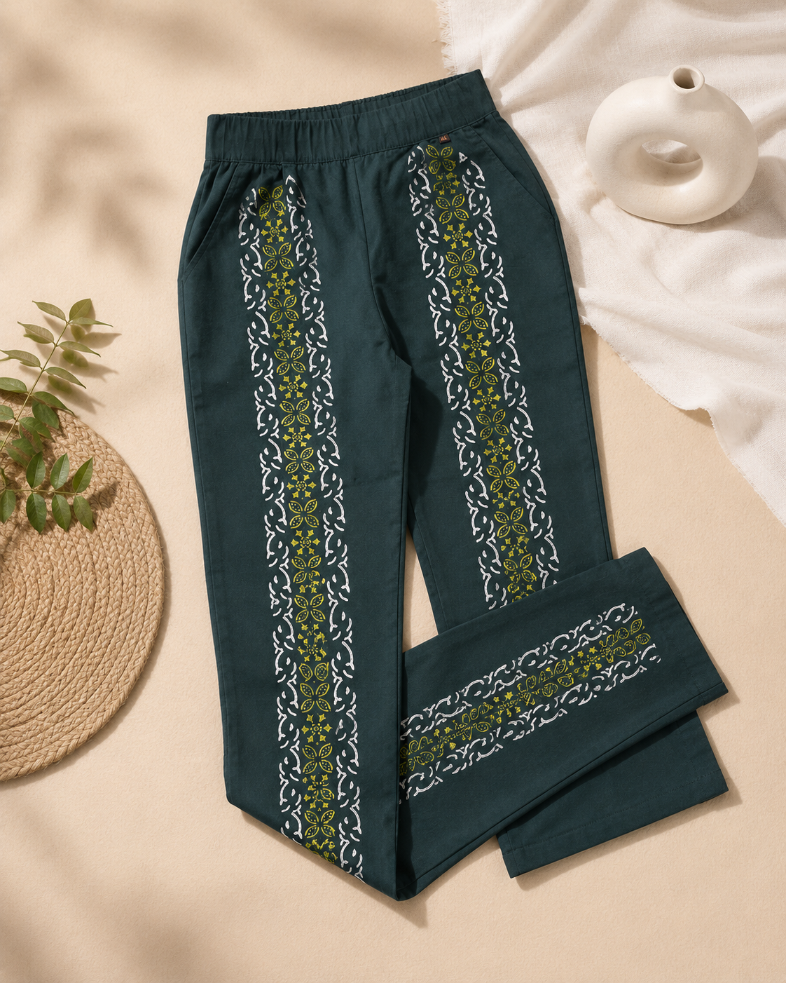 Dark Green Cotton Printed Pant