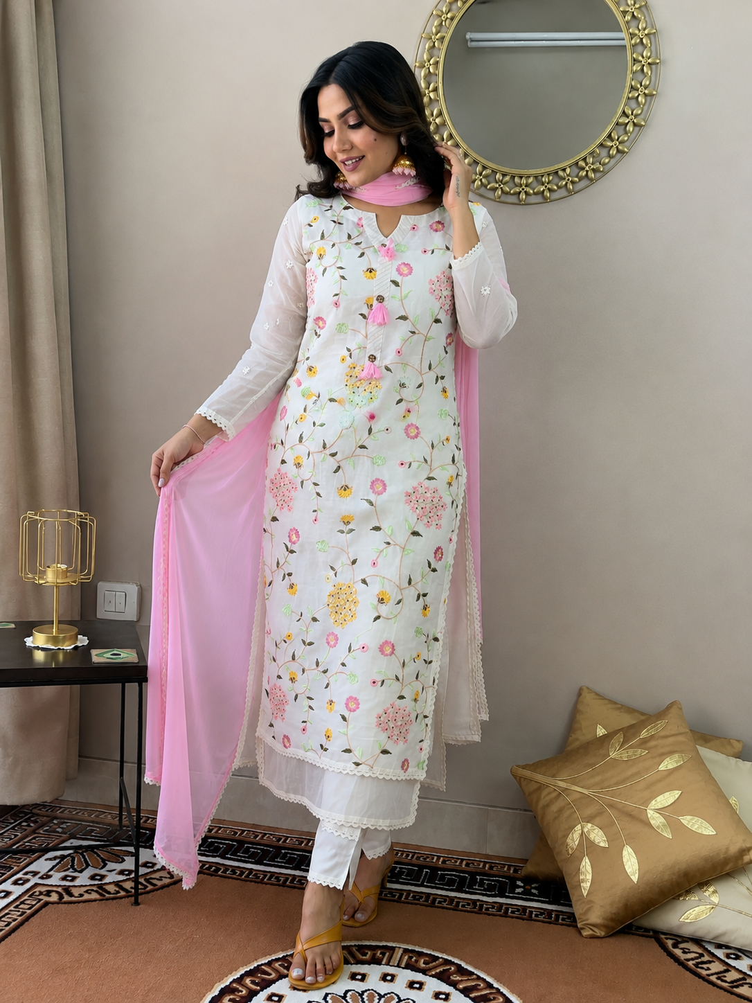 Gulbahar White Floral Embroidered Kurta Set with Dupatta