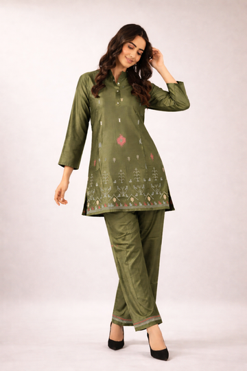 Silk-blend / art-silk fabric Kurta Set