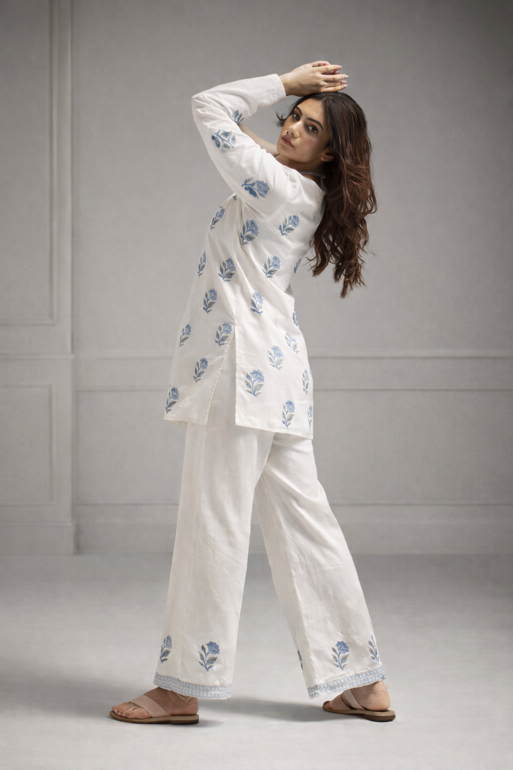 Elegant White Hand-Block Floral Tunic Set for Women