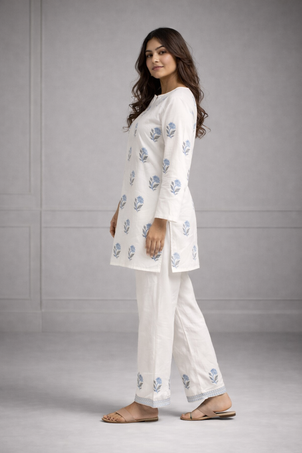 Elegant White Hand-Block Floral Tunic Set for Women