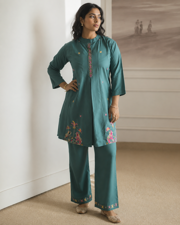 Mehakti Teal Green Cotton Cord-ord set in Thread Embroidery
