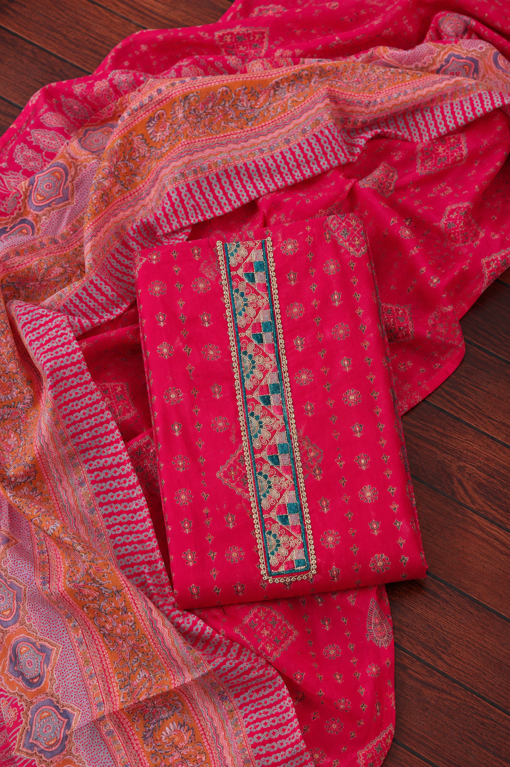 Kashmiri Rani Pink Khani Print Unstitched Suit Set