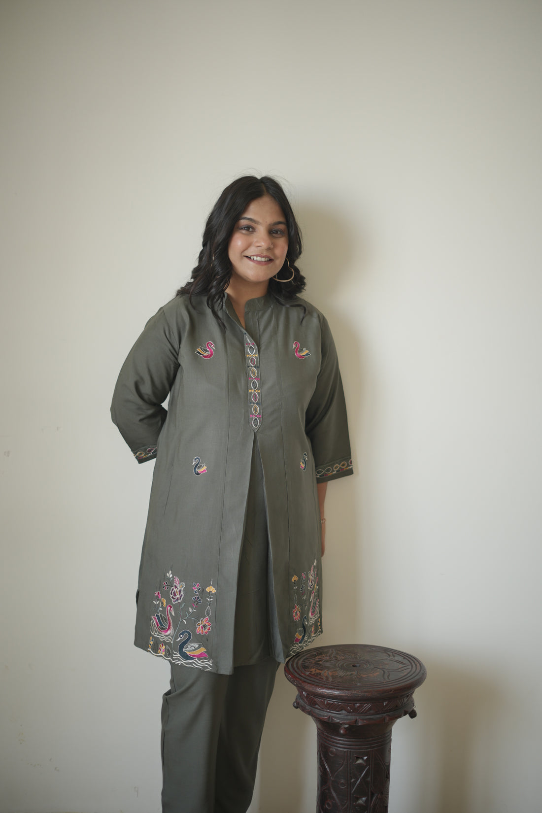 Mehakti Grey Cotton Cord-ord set with Thread Work
