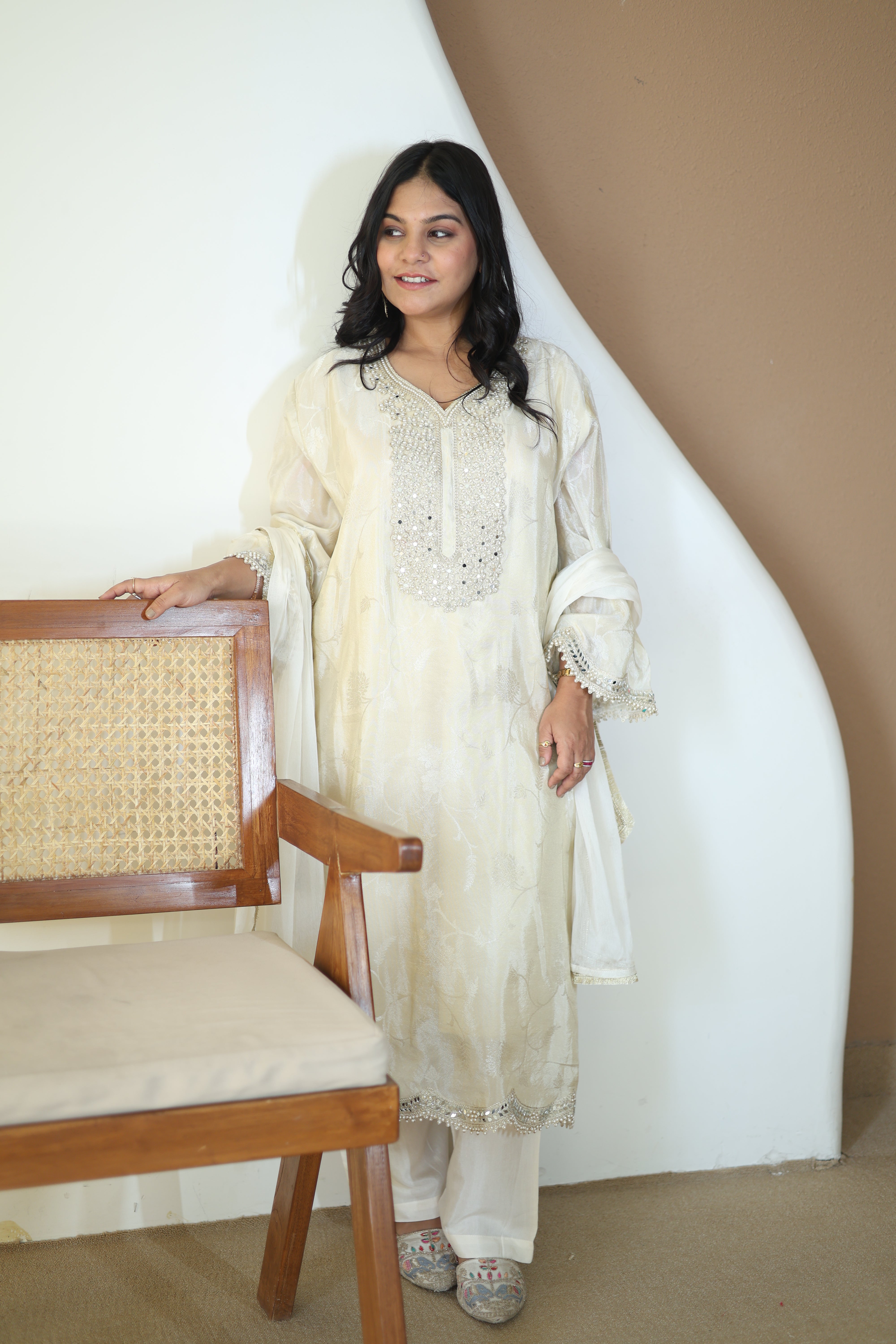 Mauve Floral Silk Kurta Pant Set with Organza Dupatta