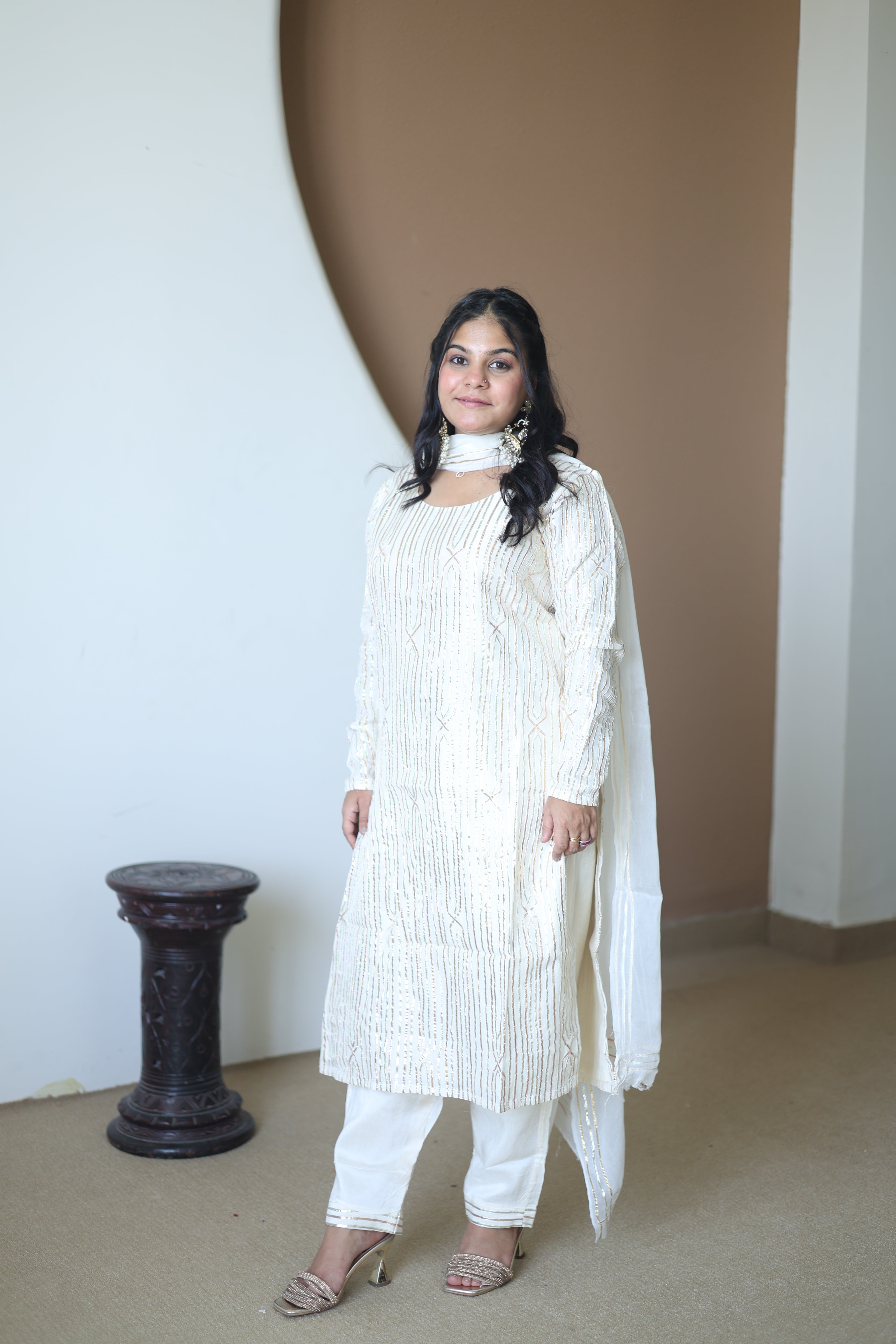 Ivory White Gold-Striped Kurta Set with Chiffon Dupatta