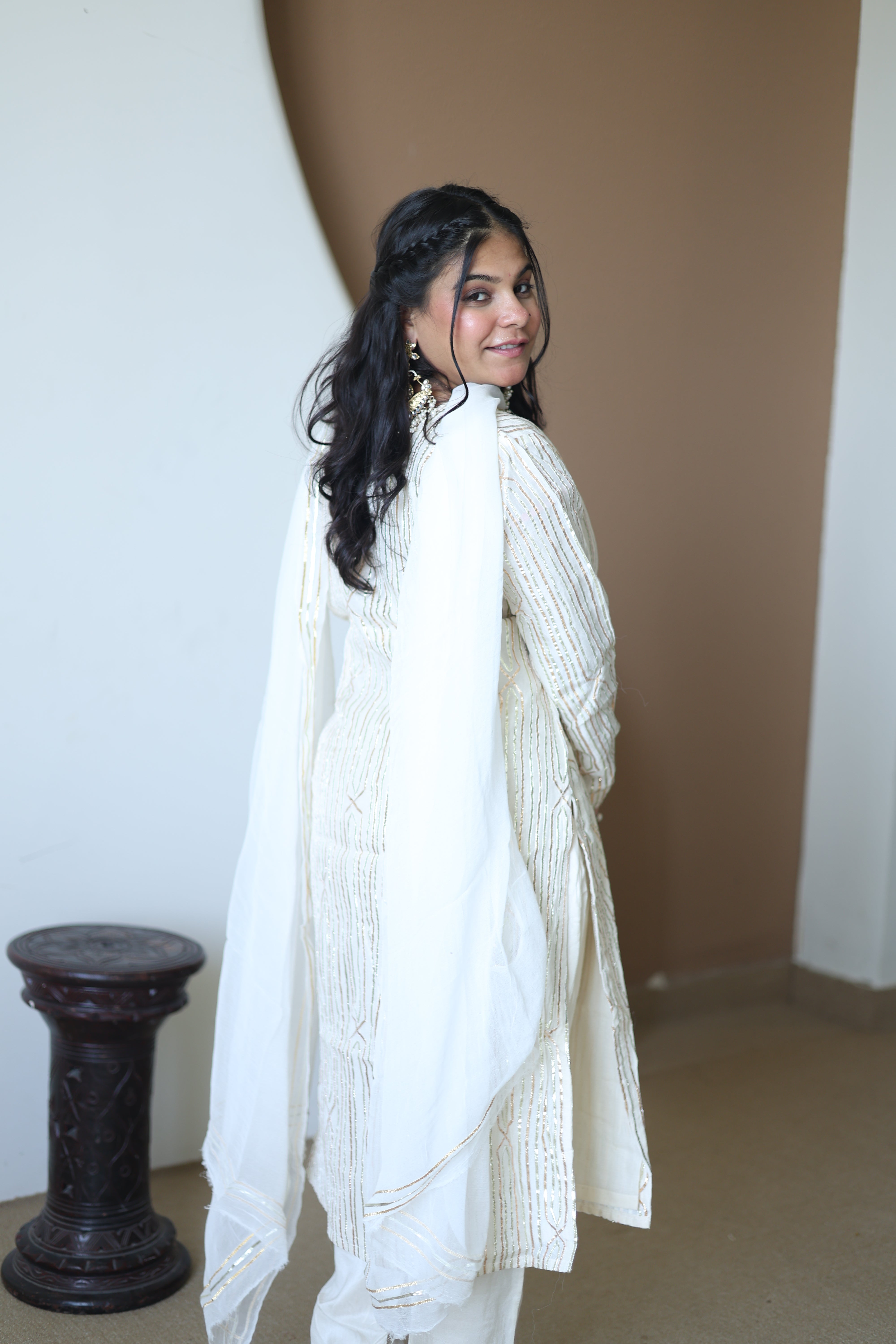 Ivory White Gold-Striped Kurta Set with Chiffon Dupatta
