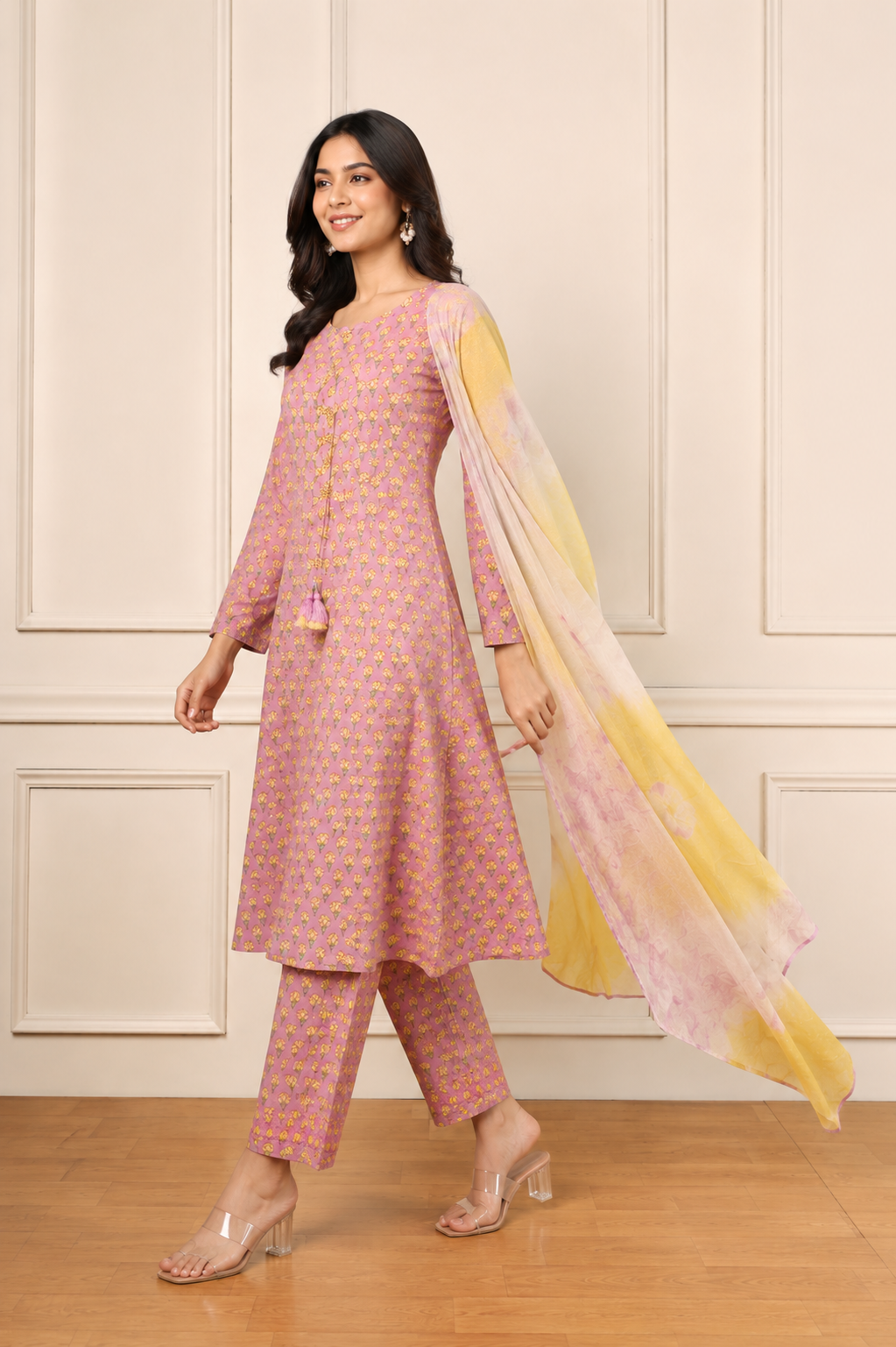 Ashvastra Gulnaar Lavender Cotton Set - Styling View